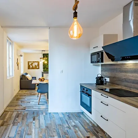 Apartmán Centre Historique - Free Parking - Self Checkin - Wifi - La - Sleepntripbeziers *
